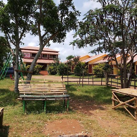 Mist Valley Hotel Masinagudi Luaran gambar