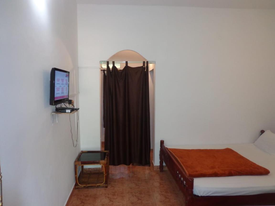 Mist Valley Hotel Masinagudi Bilik gambar