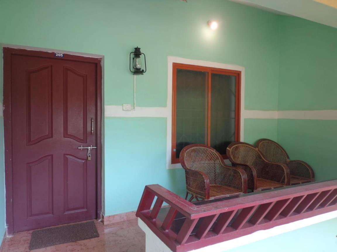 Mist Valley Hotel Masinagudi Bilik gambar